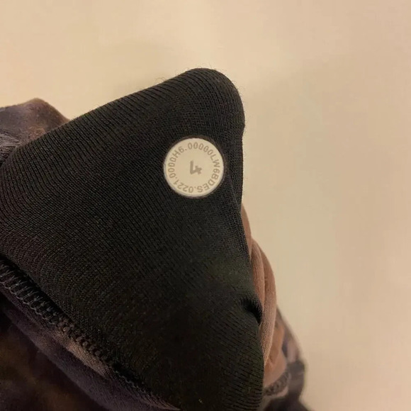 Lululemon Align Crop Diamond Dye Pink Pastel Size 4 - Picture 7 of 7